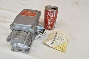 Electro-Pneumatic Transducer 8006A Masoneilan Output 3-15 Input 4-20 - Picture 1 of 8