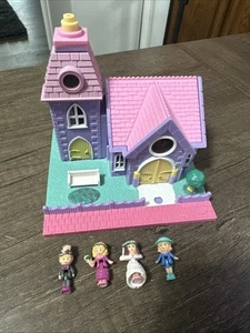 Bluebird Polly Pocket Juego 1993 Iluminar Boda Capilla y Figuras - Imagen 1 de 11