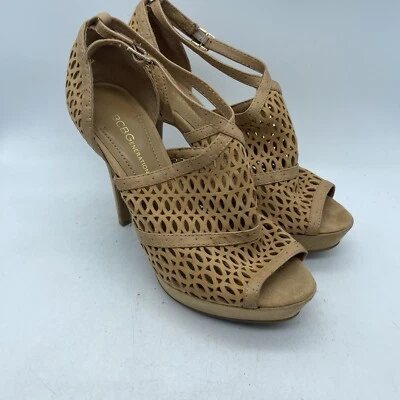 BCBG Generation 女式棕色穿孔皮革 Anja 高跟鞋 6.5B 码 — 第 1/4 张图片