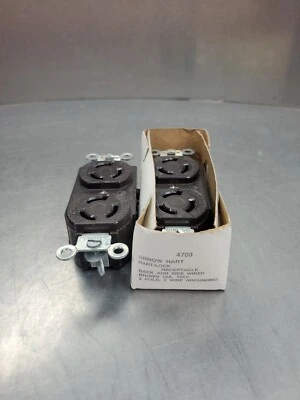 Arrow Hart 4700 Locking Receptacle, 15A 125V, 2P, 3W, Lot of 2.            4B-37 - Image 1 of 2