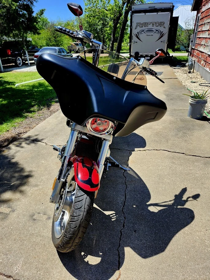 Carenado de murciélago parabrisas 4 Kawasaki Vulcan 900 personalizado 06-up ABS Single Din 6X9 Foto 1 de 4