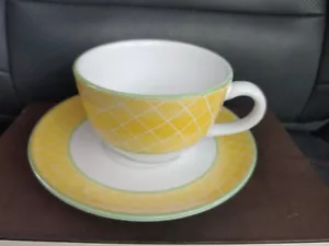 herend village pottery lattice hill Elizabeth barrett roache cup and saucer 1993 - Picture 1 of 3