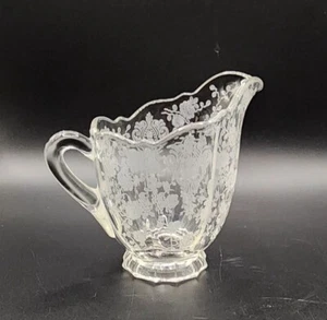 Vtg Cambridge Rose Point Panel Footed Creamer 3-1/4" High Beautiful - Picture 1 of 11