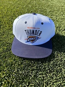 Vintage Oklahoma City Thunder Two Tone Adjustable Snapback Hat / Cap - NWT - Picture 1 of 1