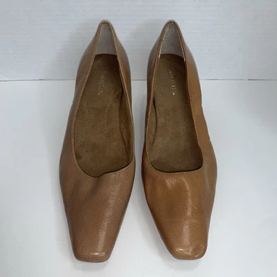 Aerosoles Women Brown Cheerful Size US 8.5 Leather Upper Kitten Heel Pumps - Image 1 of 4
