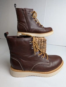Y2k Chunky Madden Girl Damen Combat Lug Sole Stiefel braun Größe 8 leicht gebraucht - Bild 1 von 11