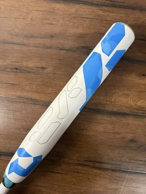 Bate de softbol lanzamiento rápido DeMarini CF 29/18 (-11) Foto 1 de 4