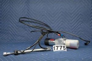 Mercedes W221 S-SeriesHydraulic Trunk Lid Pull Down Pump 2008-2013 OEM 1775 - Bild 1 von 4