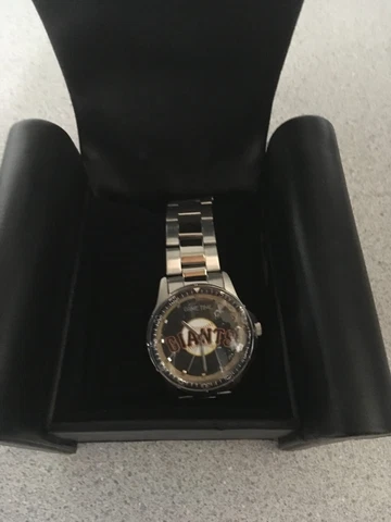 San Francisco Giants Game Time Coach Watch - New Cover