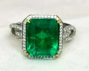 3.59CT Green Colombia Emerald With 1.00CT Shiny White CZ Halo Engagement Ring - Picture 1 of 7