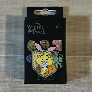 Loungefly - Disney Winnie the Pooh Parche Icono Misterio Prendedor Conejo - Imagen 1 de 2
