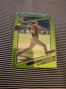 2021 Panini Donruss Optic Blake Snell #167 Lime Green Prizm  - Foto 1 di 2