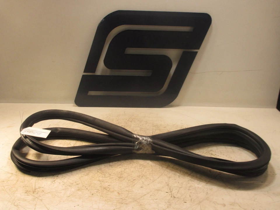 Mitsubishi Galant ES 2011 OEM sello de puerta de pasajero trasero goma resistente al clima  Foto 1 de 4