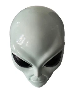 ALIEN HEAD MONEY BOX Vintage Ceramic VTG Green Alien Piggybank 1990s Taiwan - Picture 1 of 16
