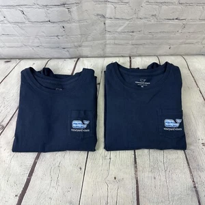 Camicia Discovery Channel Shark Week Vineyard Vines unisex XXS e XS blu girocollo - Foto 1 di 14