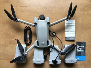 Dji mini 3 pro + fly more kit + 12 64G SD CARDS + 12 USB ADAPTERS 4 Batterys - Picture 1 of 6