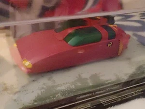 ATTRACTIVE DC COMICS ROBIN #1 ROBIN SERIES CAR RED BIRD, FACTORY SEALED, NIOP - Picture 1 of 12