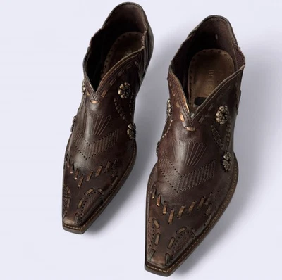 Винтажные кожаные ковбойские сапоги низкого покроя BCBGirls 6,5 цвет коричневый вестерн с вышивкой - Изображение 1 из 4