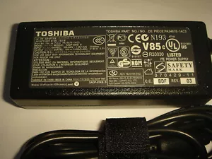 Power Supply Original Toshiba PA-1500-02 PA-1600-01 PA-1600-02 PA-1650-01 - Picture 1 of 2