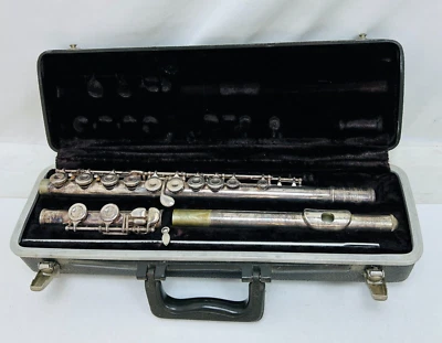 Flauta BUNDY de The Selmer Company años 70 EE. UU. con estuche rígido vintage Foto 1 de 4