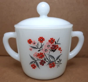 Anchor Hocking [USA] Fire King 'Primrose' Sugar Bowl & Lid - Picture 1 of 9