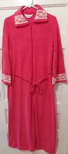 Vintage Serenity Ladies Size Medium Pink Long Lace Trimmed Belted Fleece Robe - Picture 1 of 12