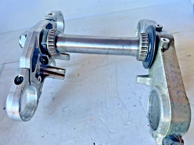 Kawasaki Ninja ZX7 ZX7R 1996-2003 abrazaderas triples potencia superior inferior recta Foto 1 de 4