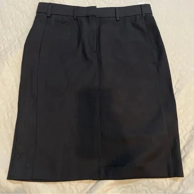 MNG Mango Falda Negra Sutil Rayas Talla 4 Mujer’s Carrera Nueva con etiqueta dañada Foto 1 de 4