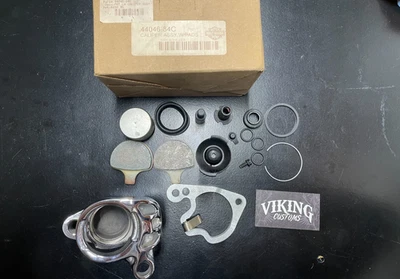 Conjunto de pinza delantera izquierda Harley Davidson LH nuevo de fábrica con almohadillas (44046-84C) Foto 1 de 4