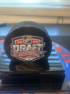 Lucas Raymond Detroit Red Wings Signed 2020 NHL Draft Logo Hockey Puck - Picture 1 of 3