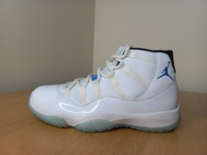 jordan retro 11s