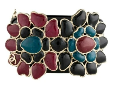 CHANEL Cuff Métiers d'Art Paris Dubai 2015 Bracelet Camellia Goossens Enamel gyu - Image 1 of 4