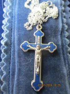 VINTAGE PENDANT CROSS SHAPED, ENAMEL on .925 SILVER CHAIN - Imagen 1 de 7