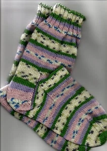 Hand knitted wool blend socks Green/Lavender 23cm foot - Picture 1 of 1