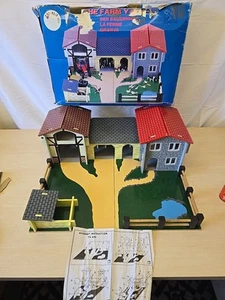 Le Toy Van The Farm Yard Wooden Play Set. - Picture 1 of 16