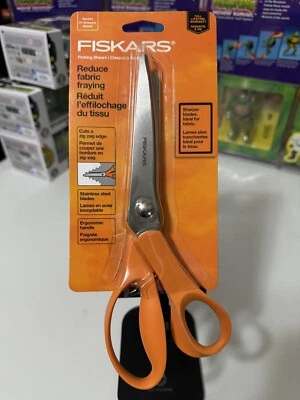 ✂️ Fiskars Zig Zag Pinking Shears Stainless Steel Blades New In Package!!! ✂️ - Image 1 of 2