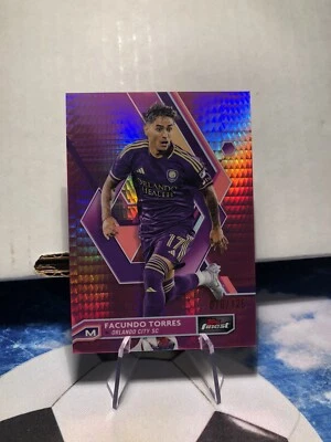 2023 Topps Finest MLS Pink Prism Refractor /125 Facundo Torres #89 - Image 1 of 2