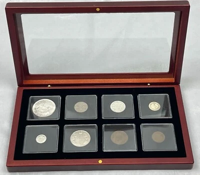 Canadian Silver Coin Type Set in Case - Image 1 of 3
