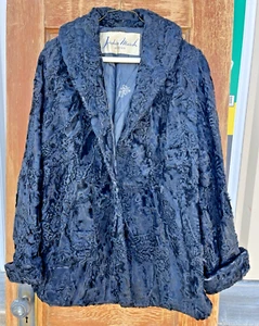 Giacca pelliccia vintage Jordan Marsh (ora Macy's) Boston cappotto agnello persiano nero anni '40 - Foto 1 di 15