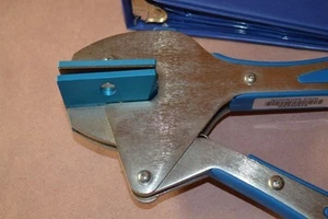 Quick Kutz die cutting Machine 60 Di-cuts/Binder Scrapbook Crafts QK032675 #1374 - Picture 1 of 12