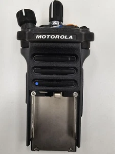 MOTOROLA APX6000XE UHF RADIO MODEL I APX 6000 XE H98QDD9PW5BN MODEL 1 FOR PARTS - Zdjęcie 1 z 2