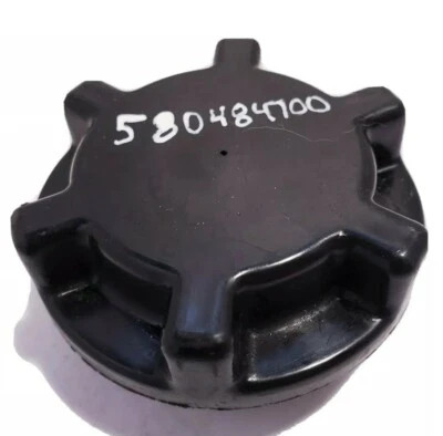 1987 Ski-Doo Escapade 503 OEM  Oil Tank Cap, 580484700 - Image 1 of 4