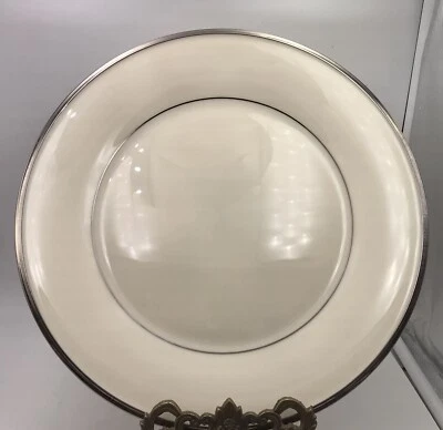 Lenox Solitaire Dinner Plates Fine China Ivory Platinum 10.75" Set of (6) - Image 1 of 4