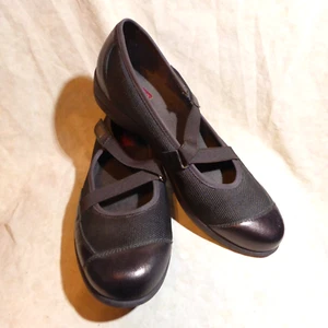 🩰 Munro American V Strap Mary Janes sz 8.5 N Brown Leather; Contrast Details - Picture 1 of 17