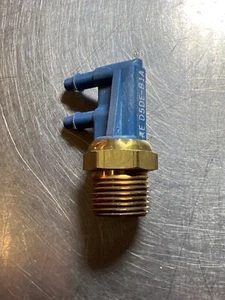 Interruptor de vacío control de temperatura del refrigerante NOS OEM FORD D5DE-B1A - Imagen 1 de 1