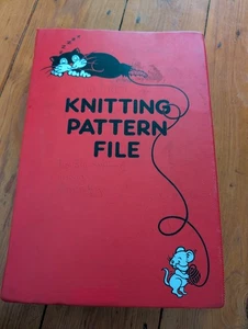 Unique Vintage Knitting Cat Pattern File Full of Patterns - Picture 1 of 9