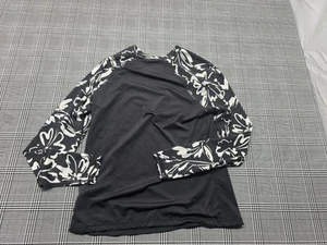 Hurley Rash Guard Hawaiian floral UPF Swim Shirt Top Long Sleeve Quick Dry XS - Picture 1 of 3