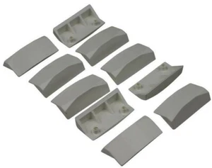 10 x Cuñas de manija de ventana Cockspur Upvc en ángulo Placas de golpeador Rehau borde biselado - Imagen 1 de 5