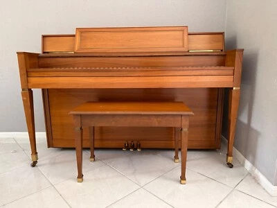 Piano - Story & Clark Foto 1 de 3