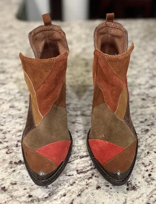 Botines de gamuza Jeffrey Campbell años 70 Cromwell Orwell EE. UU. 6,5, retazos, puntera metálica Foto 1 de 4